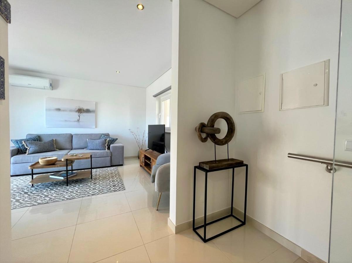 Deluxe With Pool By Homing * Albufeira