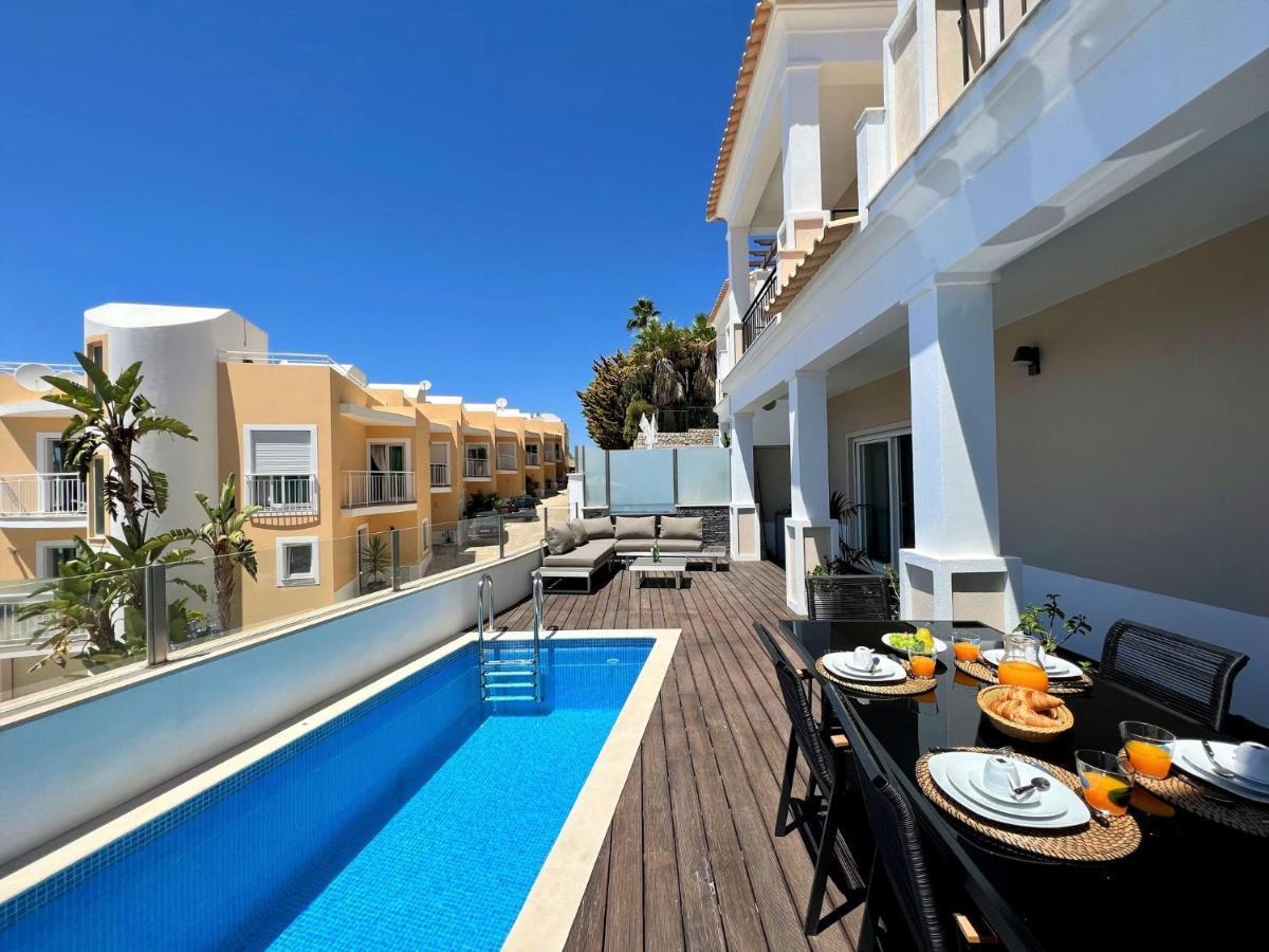 Holiday home Deluxe With Pool By Homing *