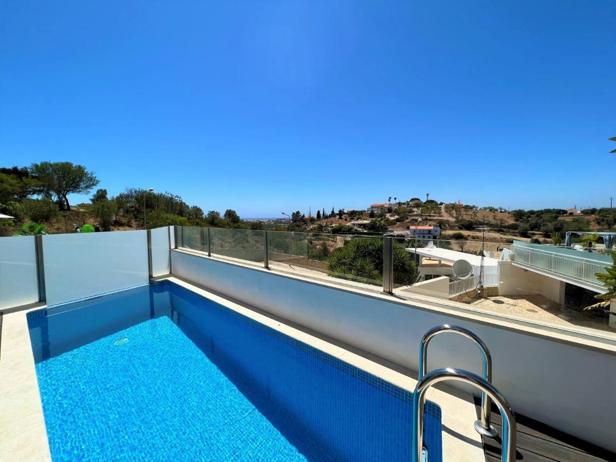 Holiday home Deluxe With Pool By Homing *