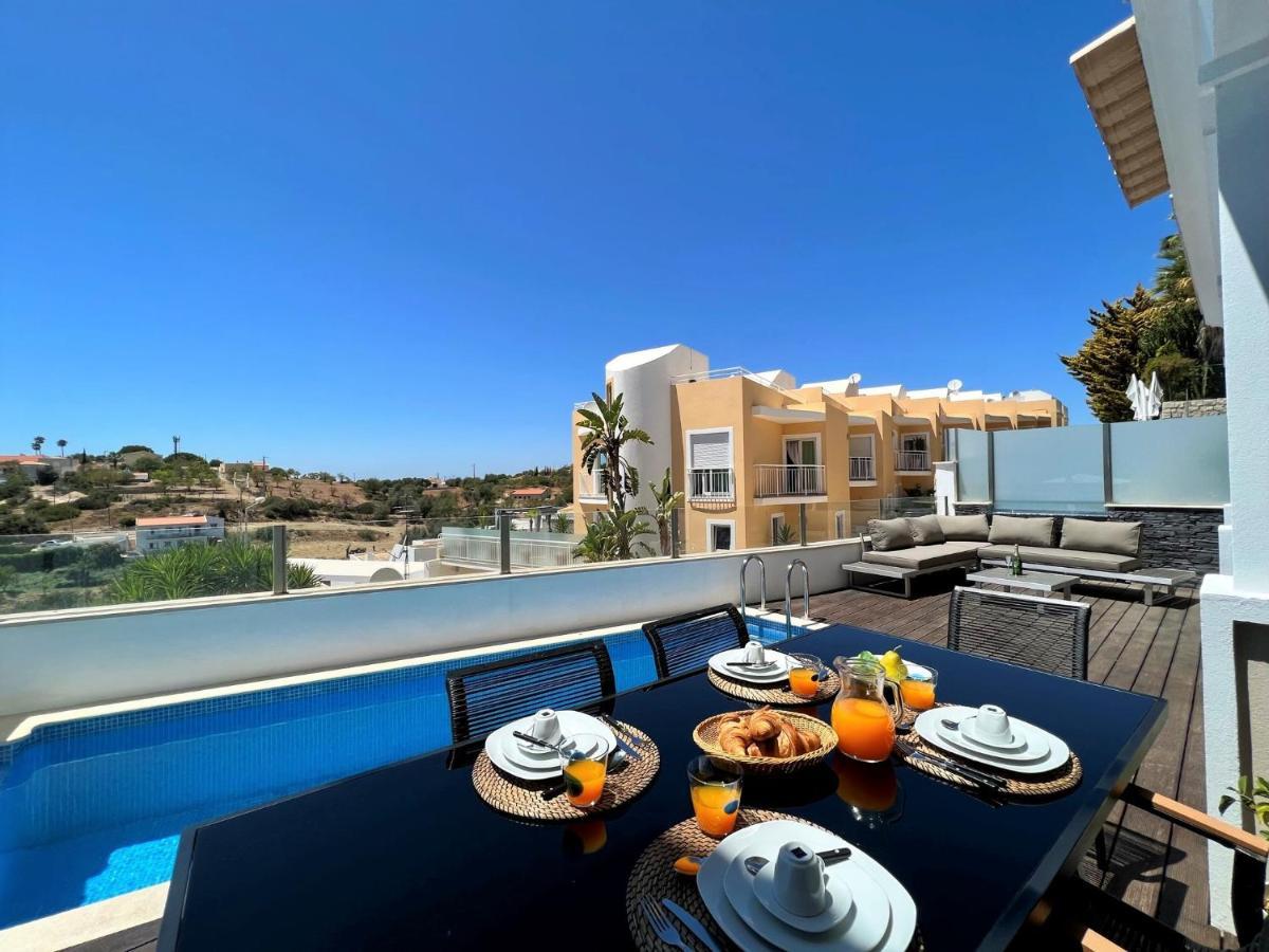 Deluxe With Pool By Homing Holiday home Albufeira