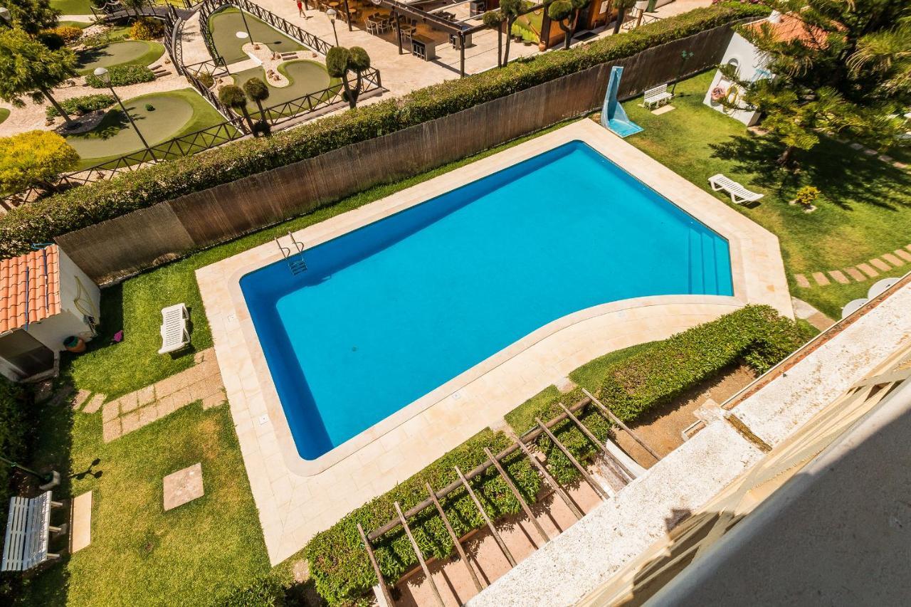 Areyas Pool By Alzira * Albufeira