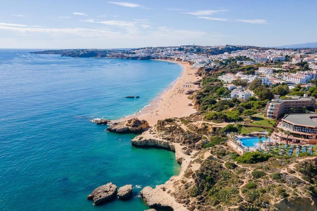 Lovely Lm Penthouse Apartamento Albufeira