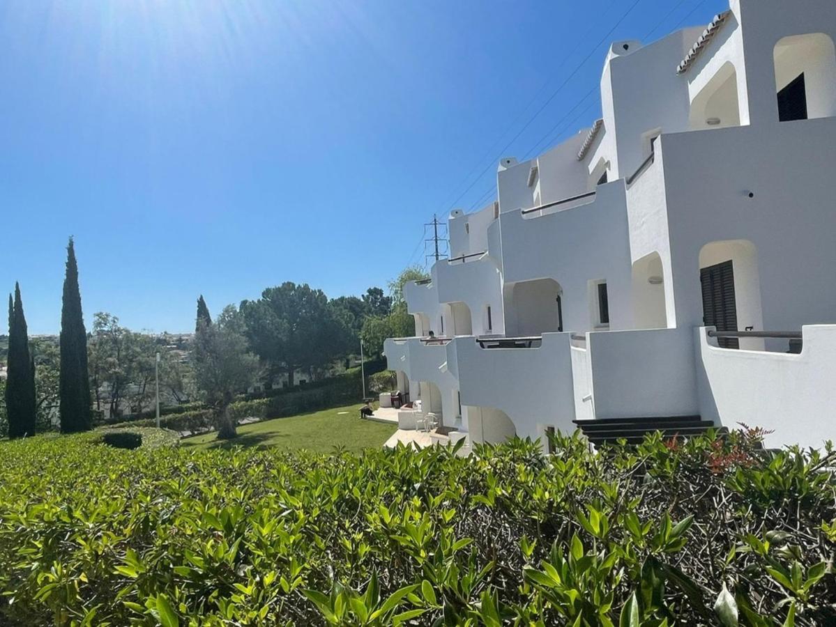 Lovely 2 Bedroom Inside A In Holiday home