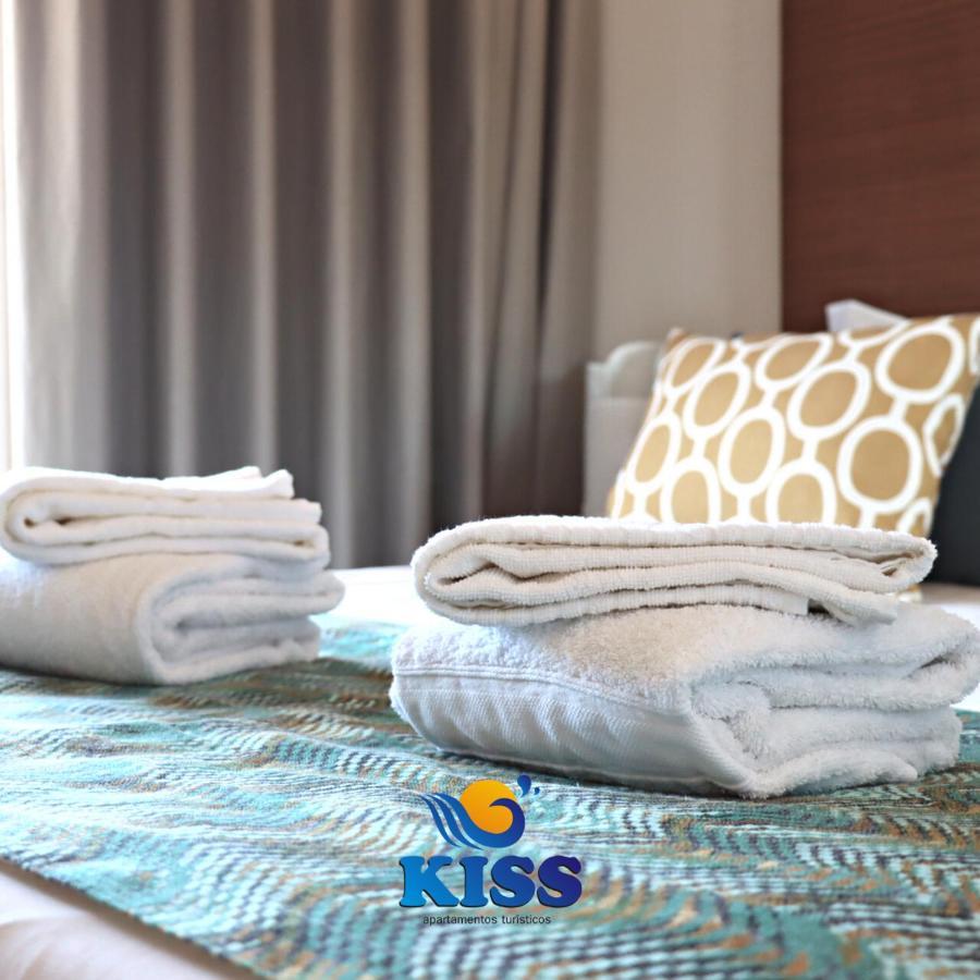 Kiss -