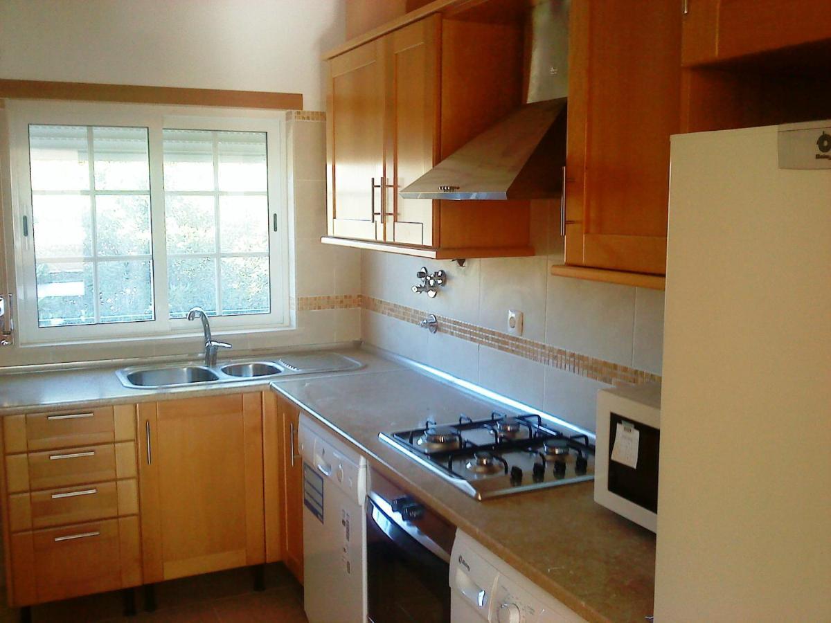 Apartment Charming 2-bed In Olhos De Agua