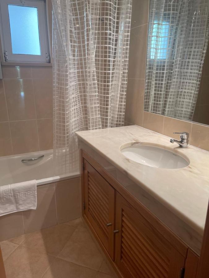 Holiday home Lovely 2 Bedroom Inside A In *