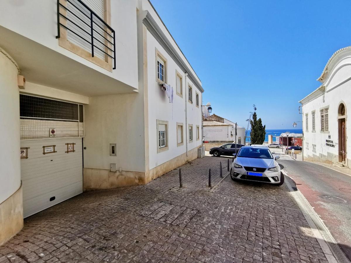 #056 Old Post Office By Holidays * Albufeira