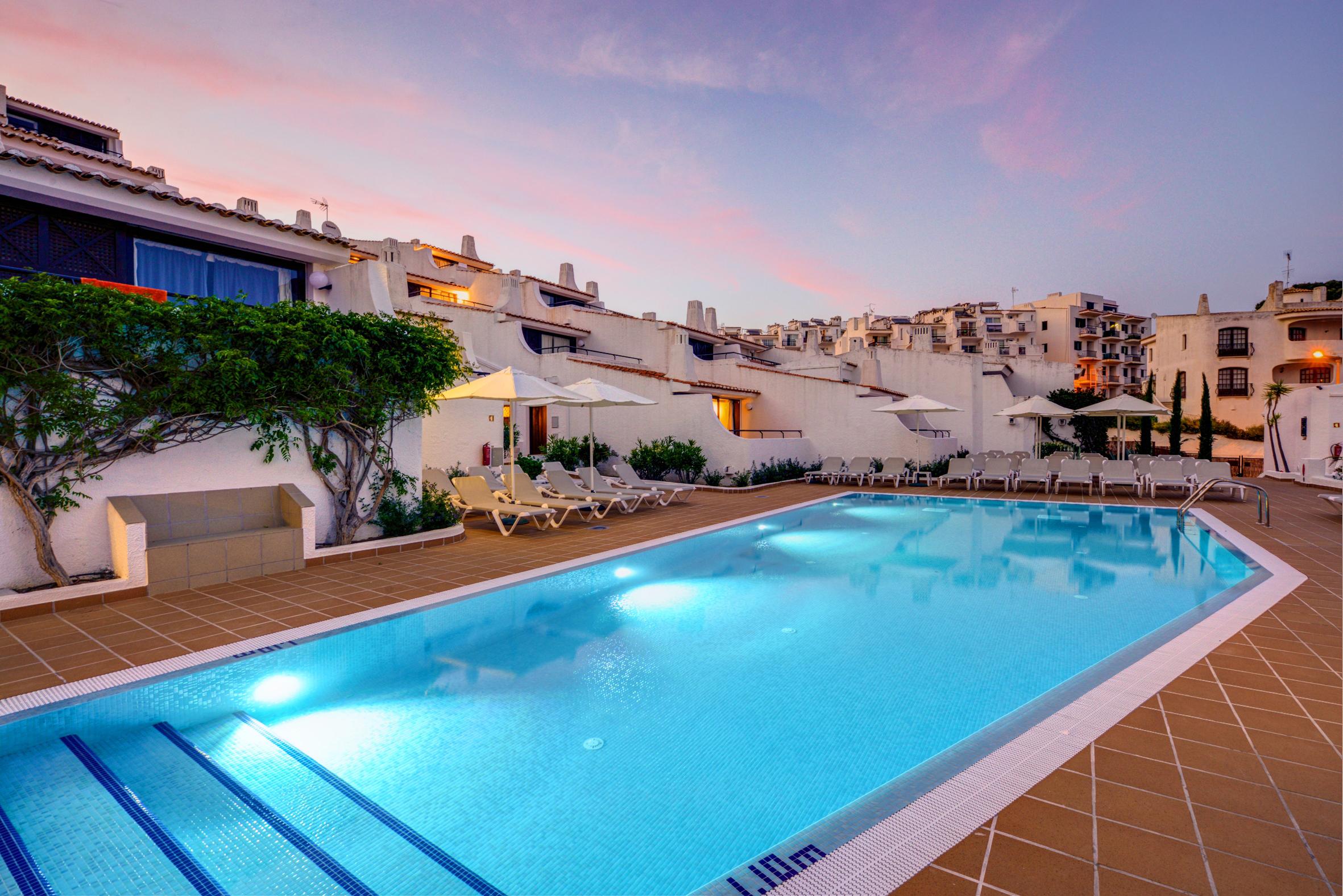 3hb Golden Beach