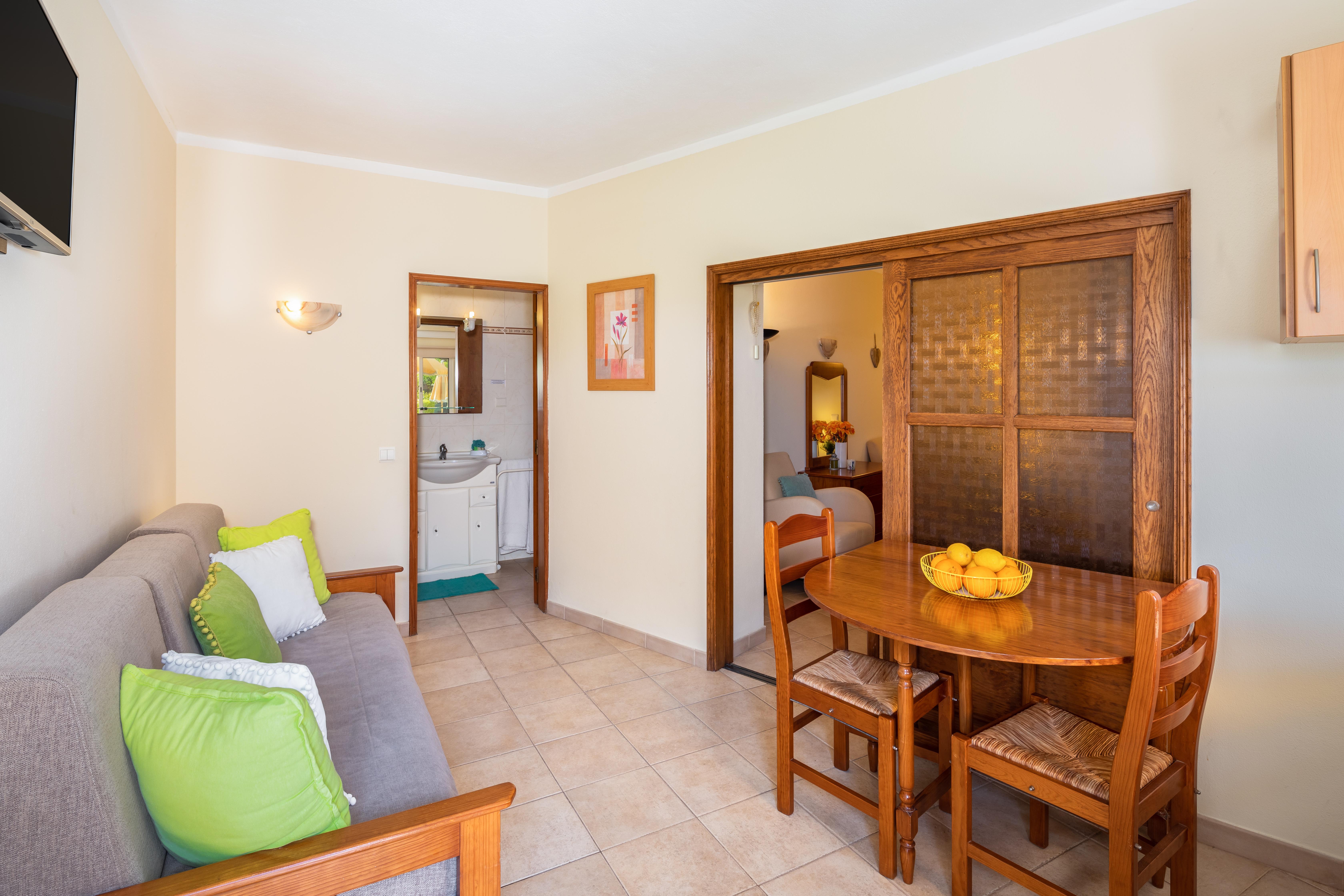 Flor Da Laranja, Apartamento *