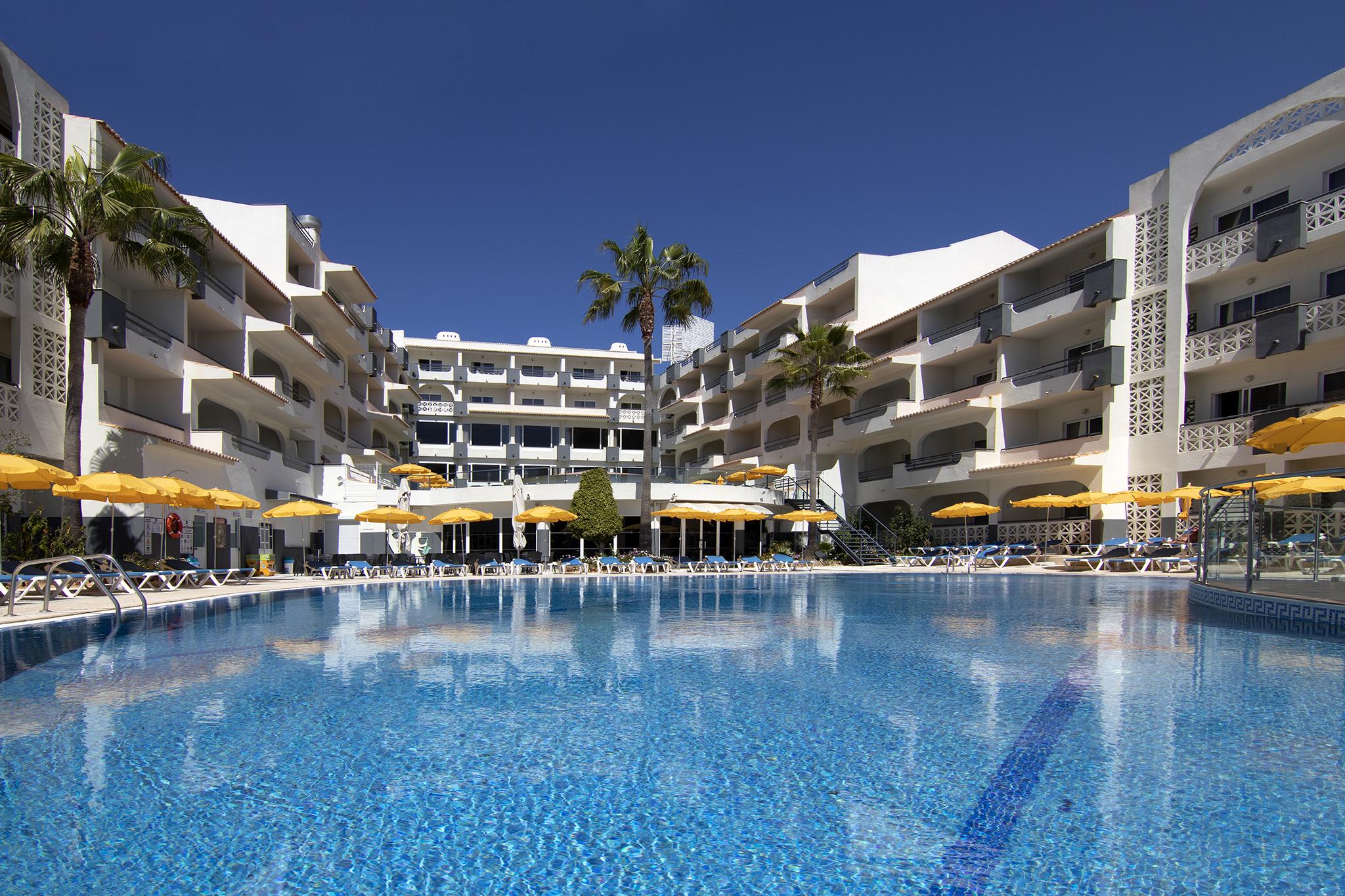Luna Miramar Club 4* Albufeira