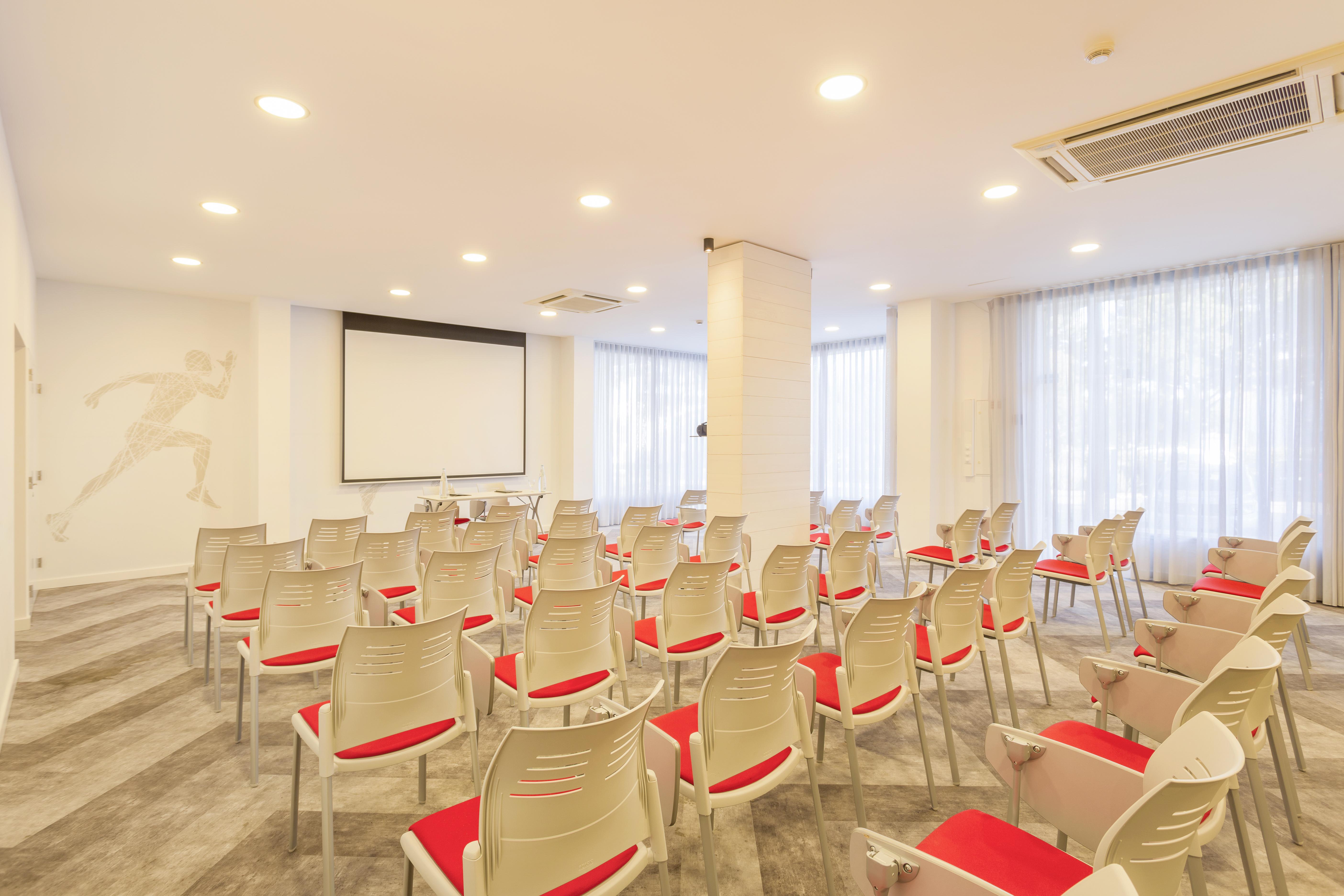 Hotel Ap Victoria Sport And 4*