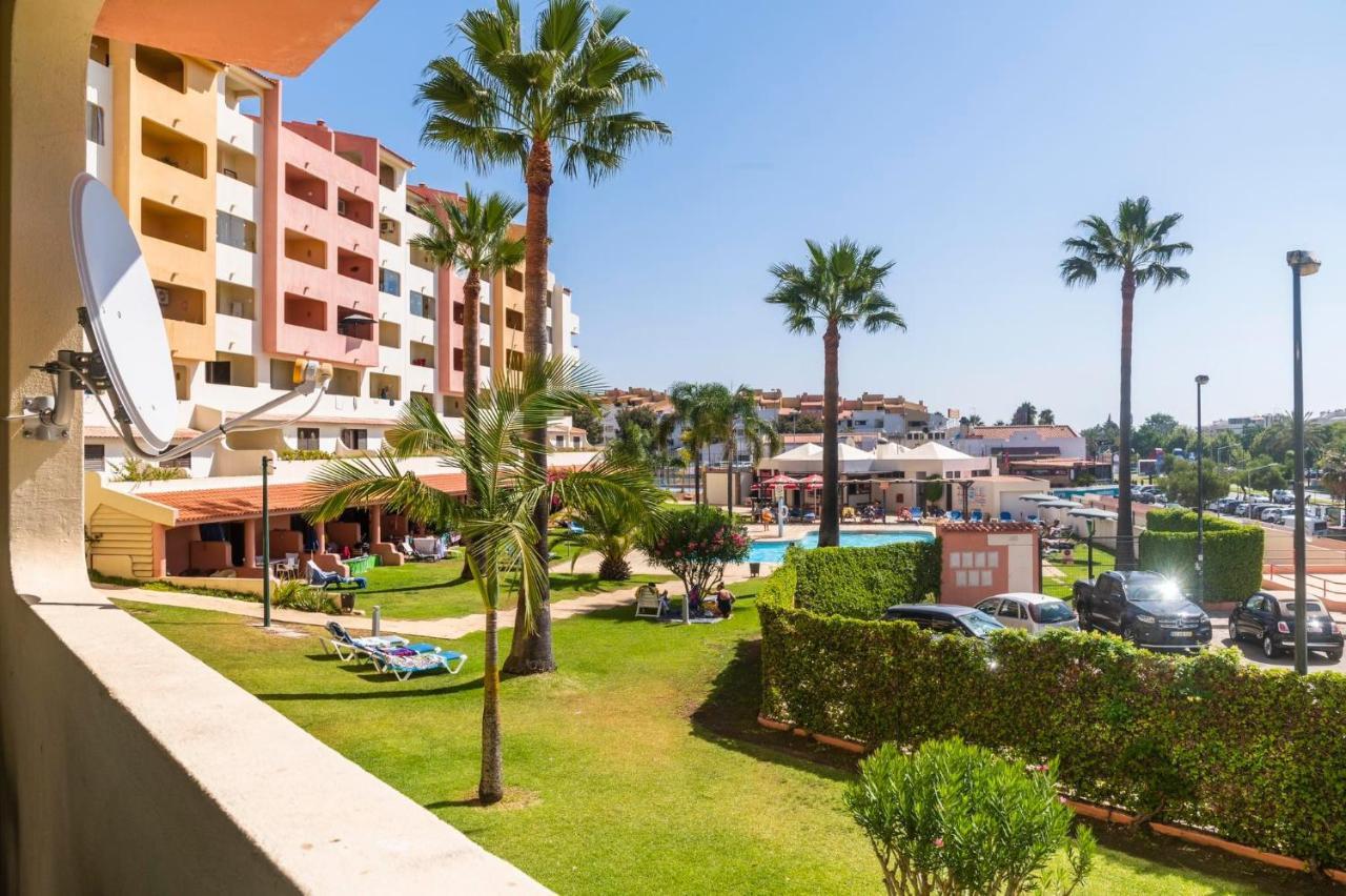 Belavista 1 Bedroom - Free Wifi - Pool * Albufeira