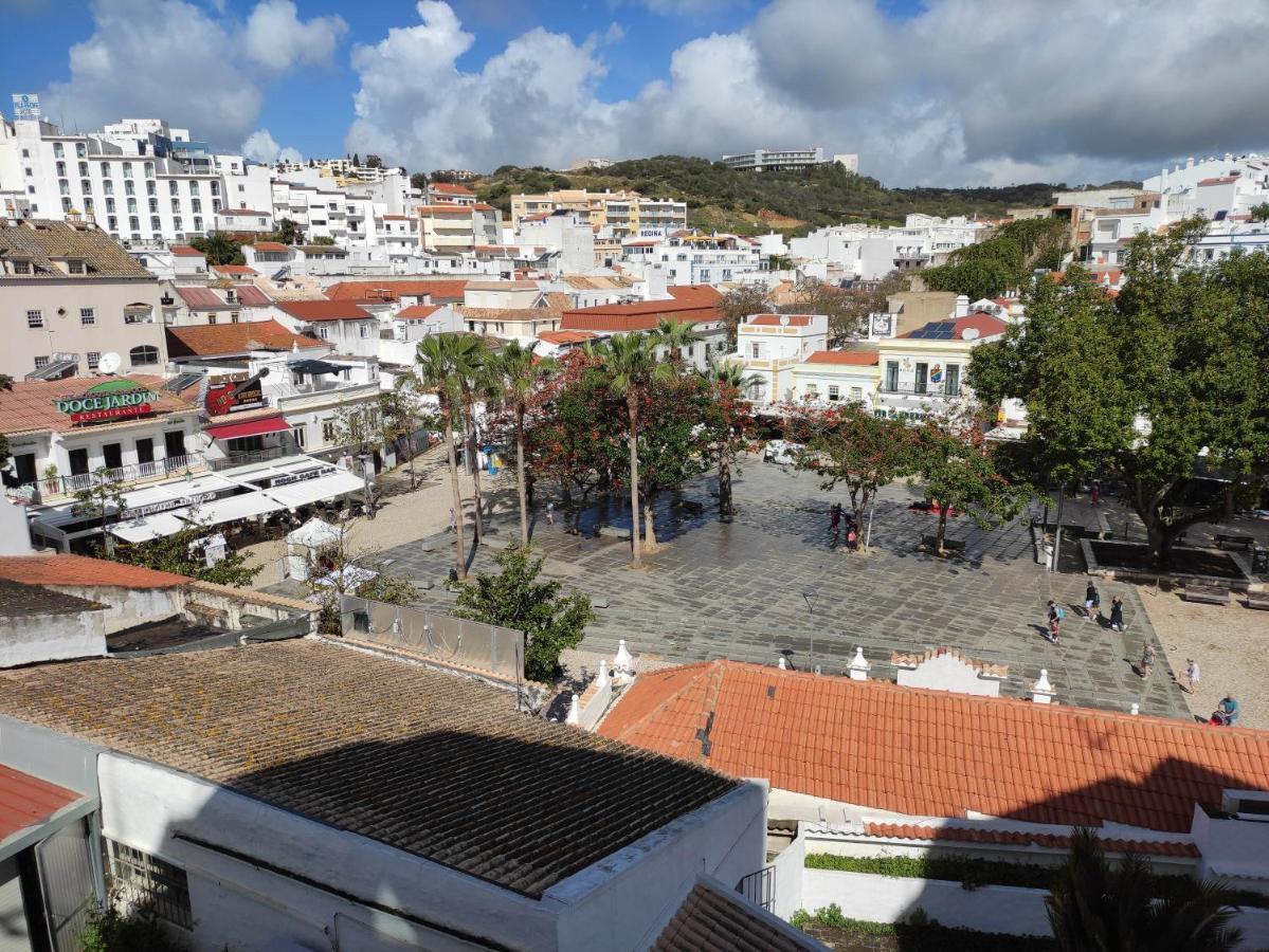 Pedro Samora Albergue Albufeira