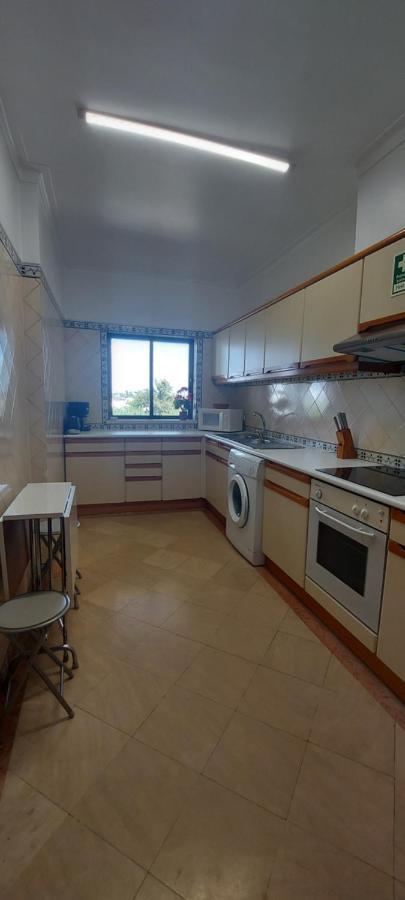 Jeannie's Oura Estrela Appartement *