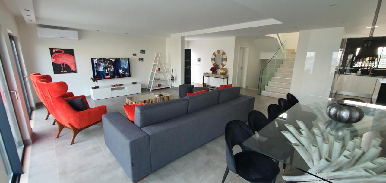 Villa Sunrise By Laranjal *