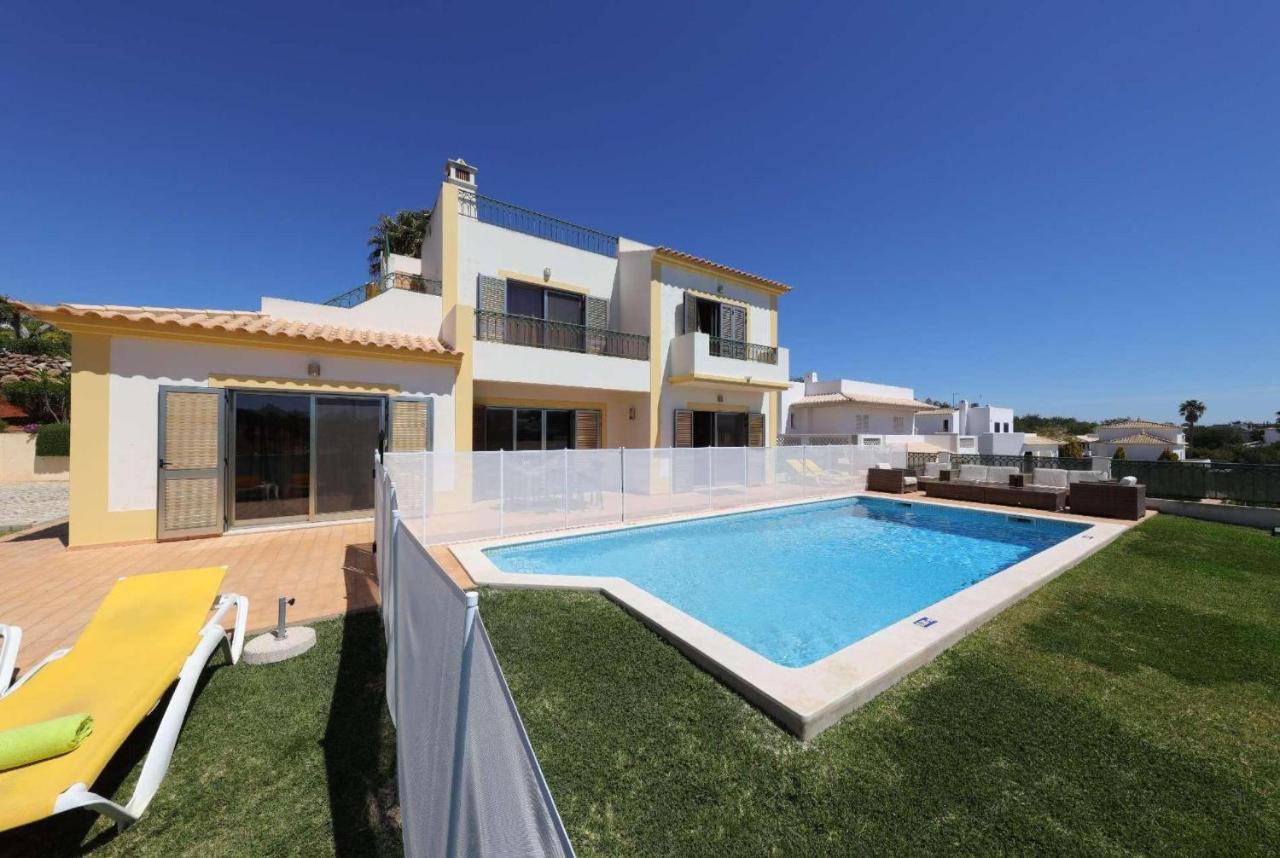 Ivy Villa Albufeira