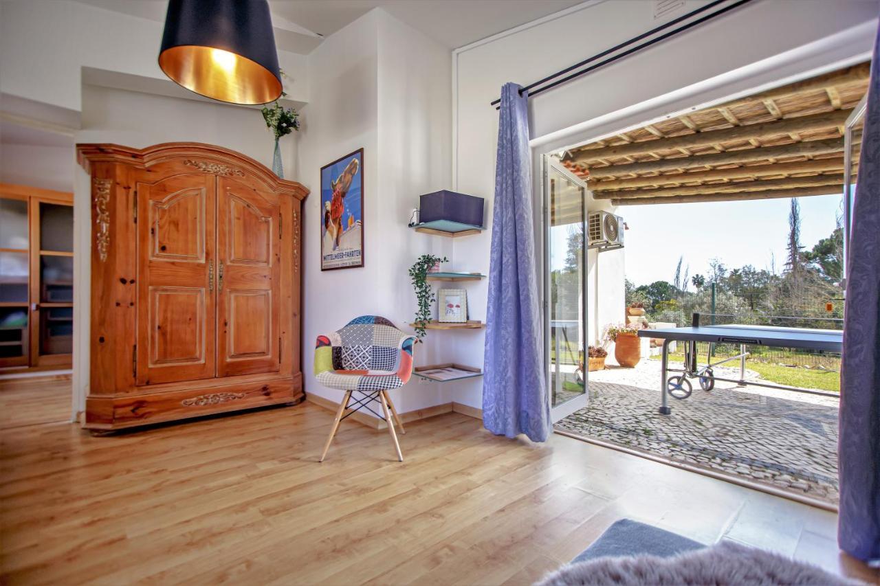 Villa Yvonne,private Pool,private Parking 1,7 Km From The Beatch *