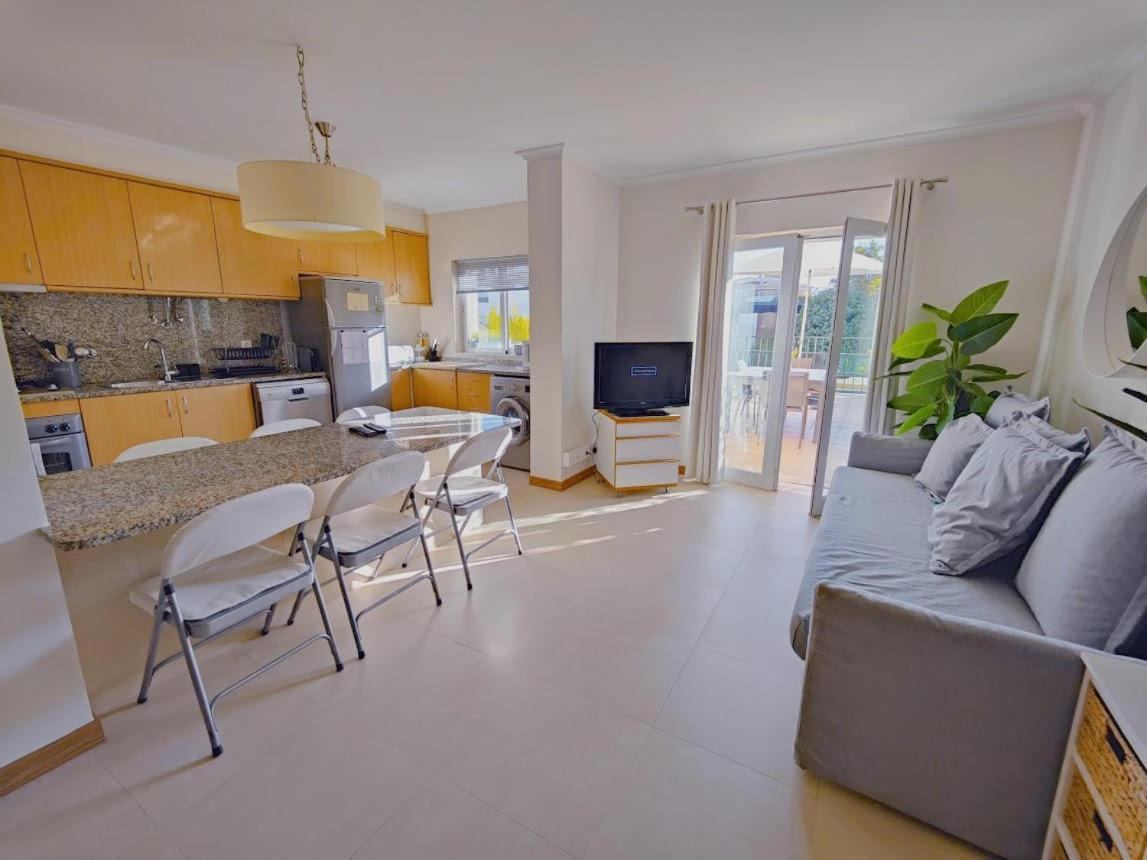 Place In The Sun - Free Out Door Jacuzzi - By Bedzy Apartment Albufeira