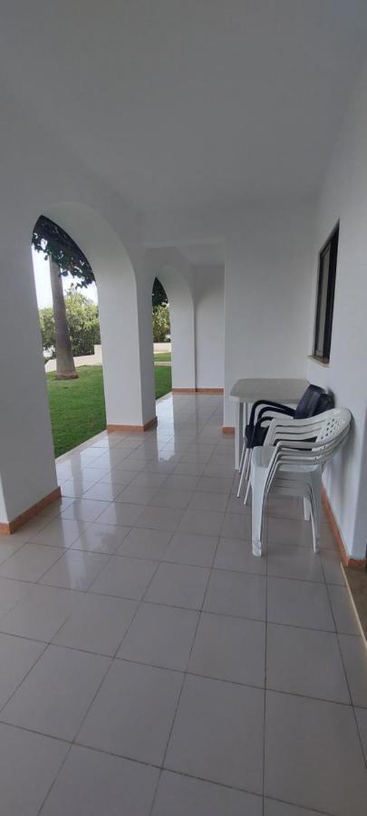 Apartment Jeannie's Oura Estrela *