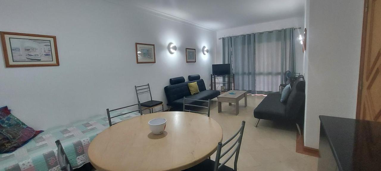 Apartment Jeannie's Oura Estrela *