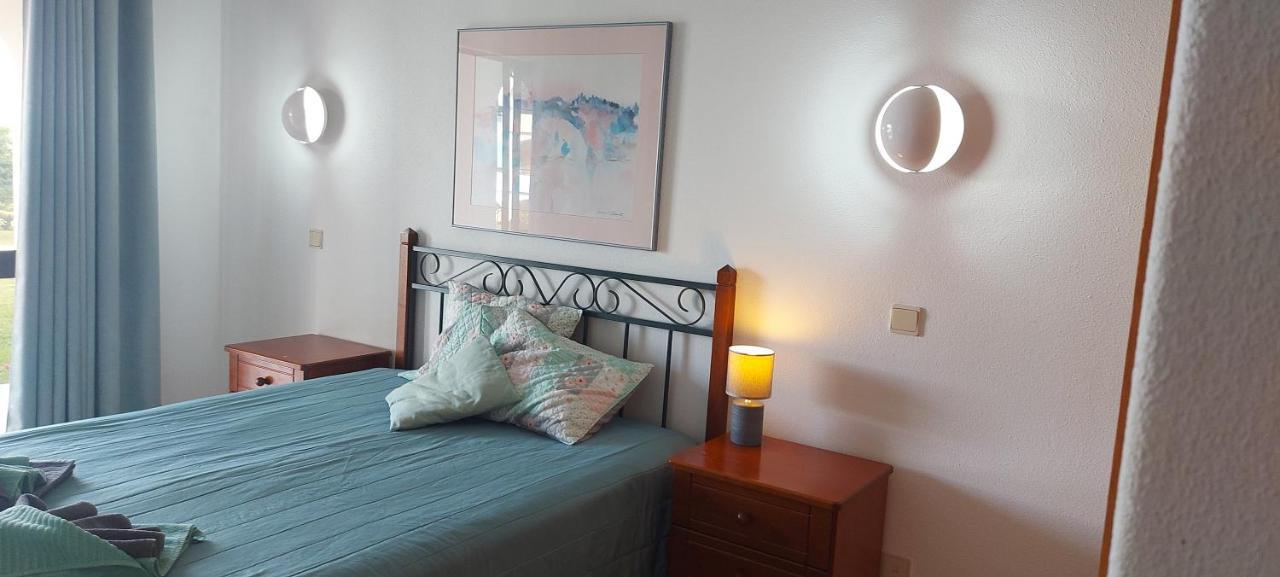 Apartment Jeannie's Oura Estrela