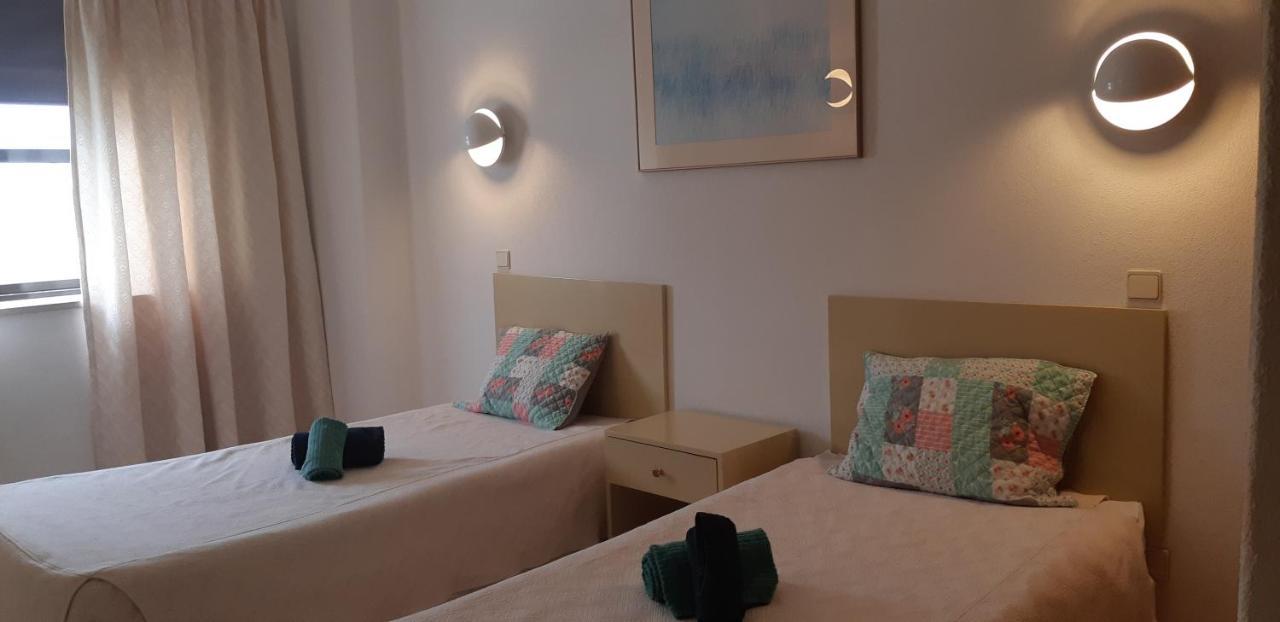 Jeannie's Oura Estrela * Albufeira