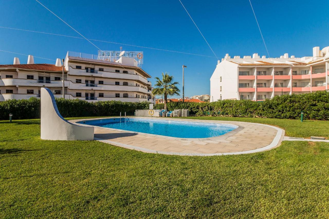 Edif. Valemangude * Albufeira