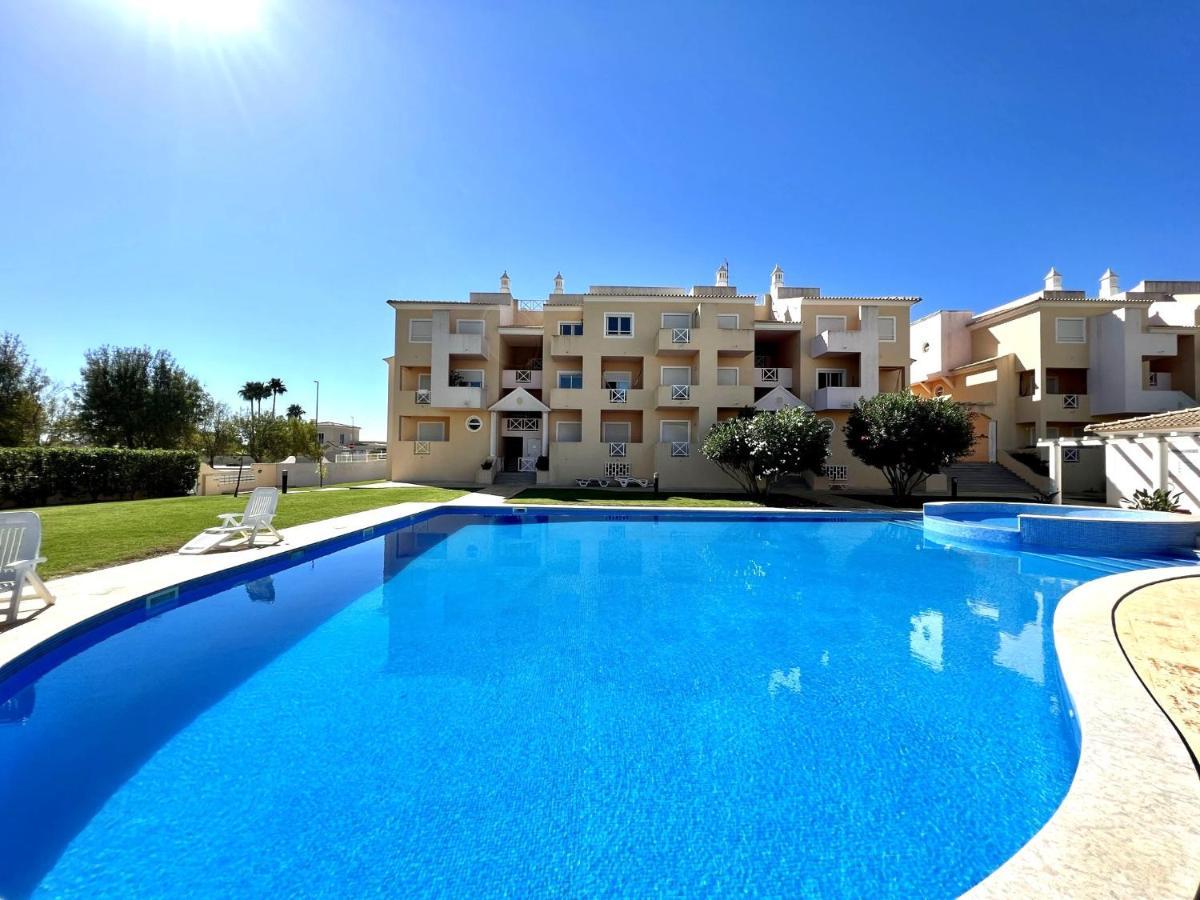 Valley 1 With Pool By Homing Albufeira