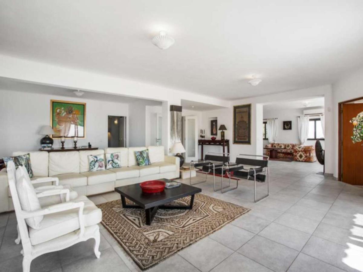 Villa Beautiful Algarve 5 Bedrooms Pilar Amazing Sea Views *