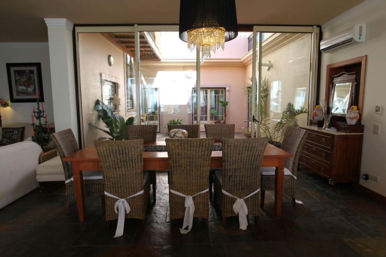 Villa Amazing Portuguese Villa Villa Heroine 6 Bedrooms Stunning Position On The Cliffs Above A Beach Albufeira Albufeira