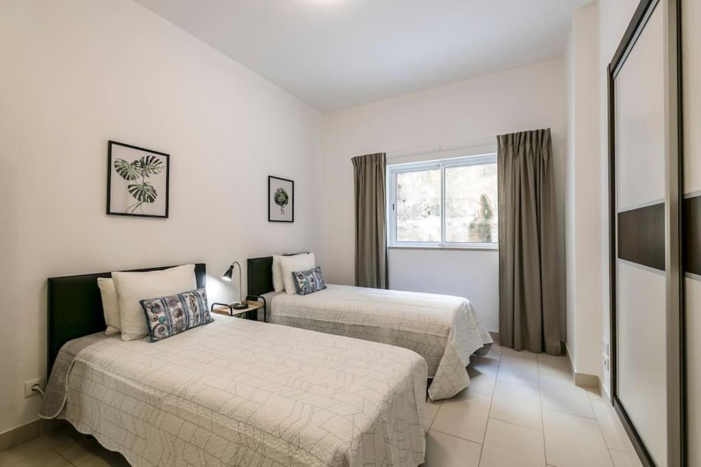 Old Town Center - Verasol 2 *