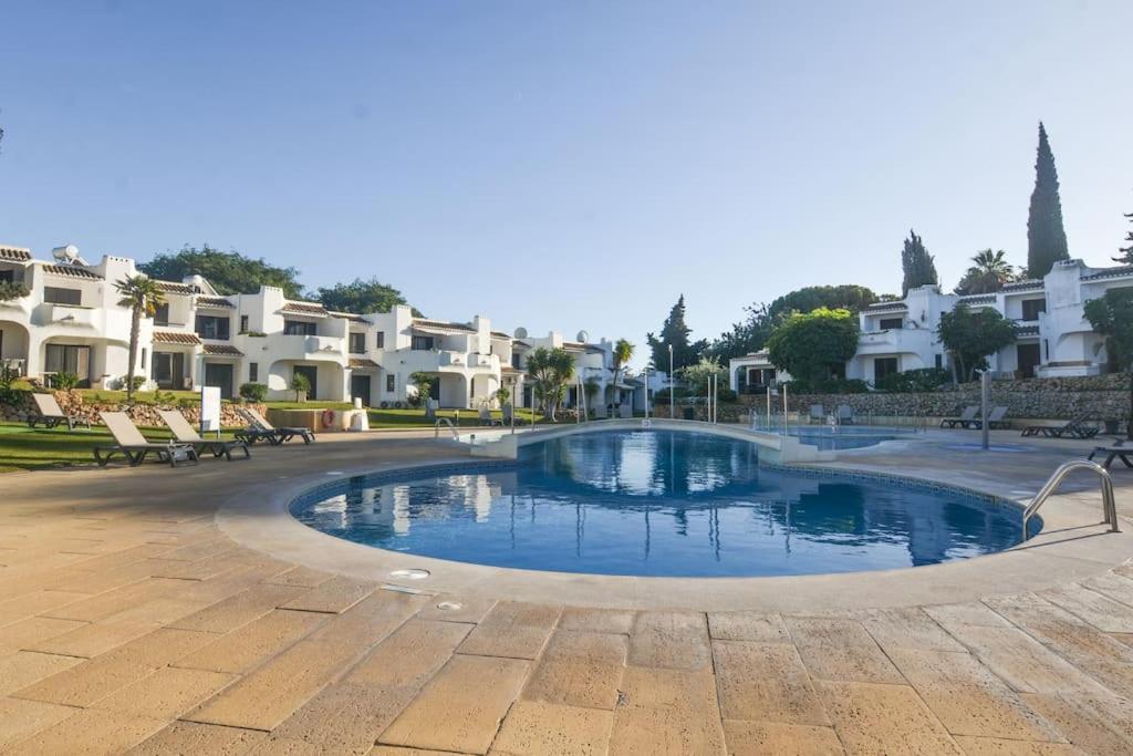 Apartment Garden Village H92