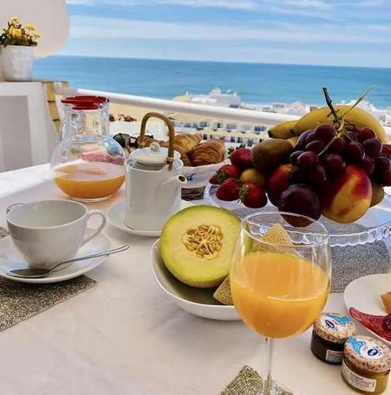 Holidays Penthouse Sea View Apartment