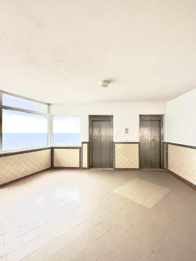 Holidays Penthouse Sea View Appartement *