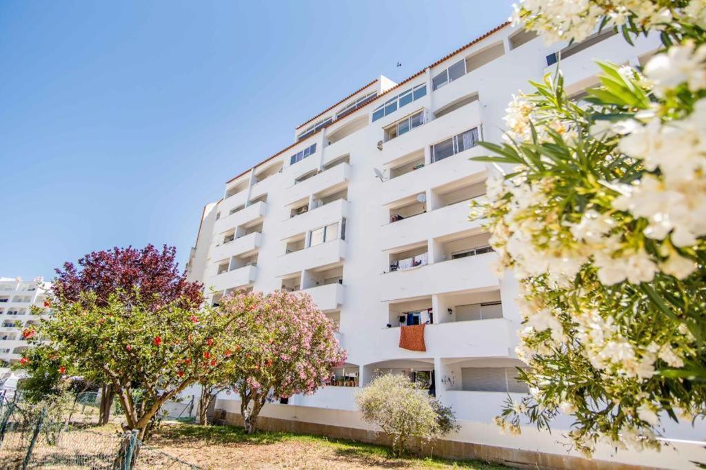 Appartement Holidays Near The Strip