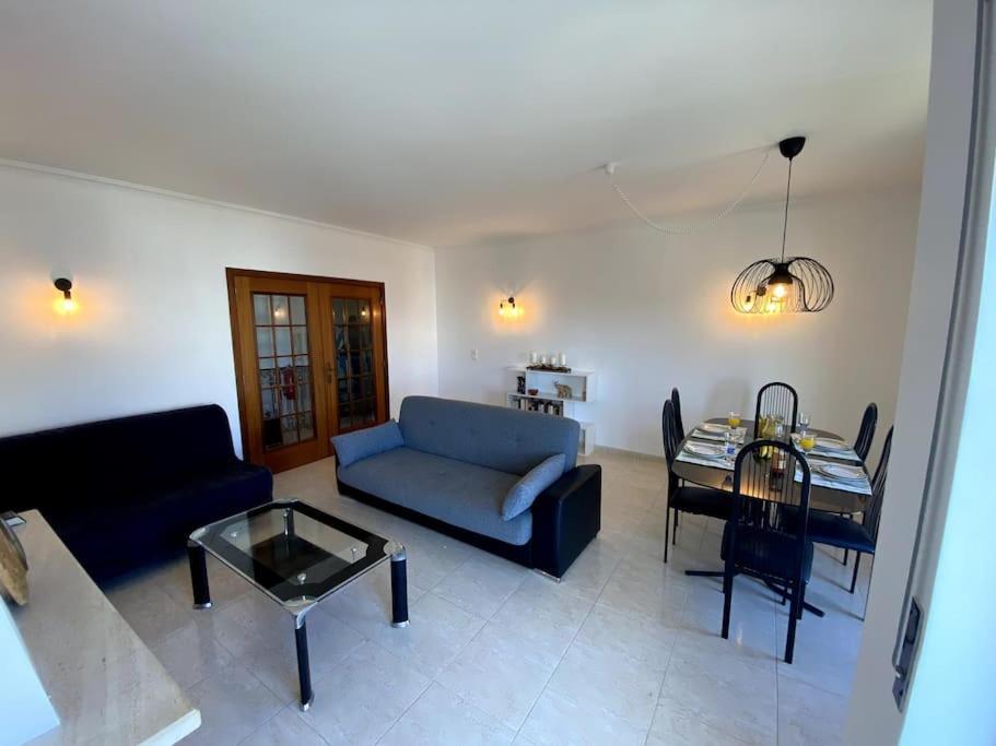 Mimosas Apartment *