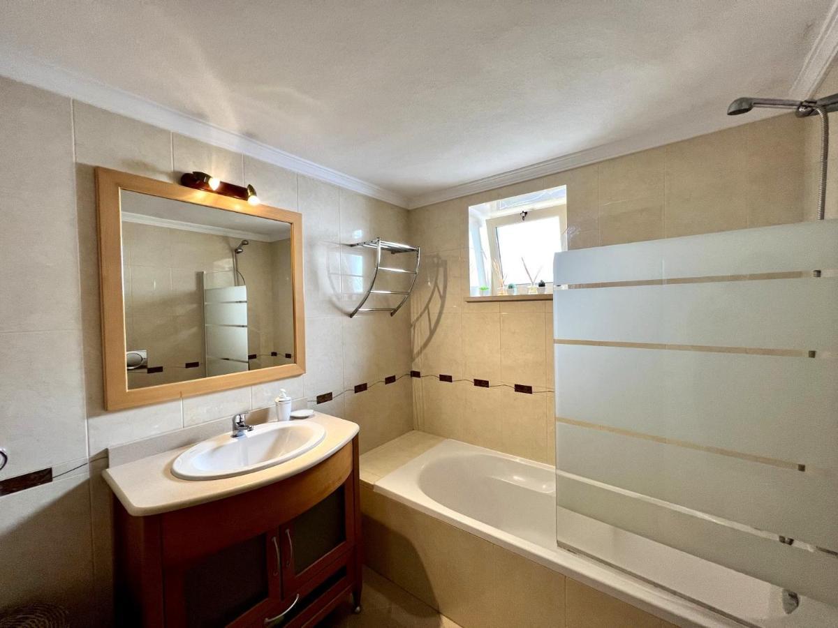 Apartment Stylish 1 By Homing Albufeira