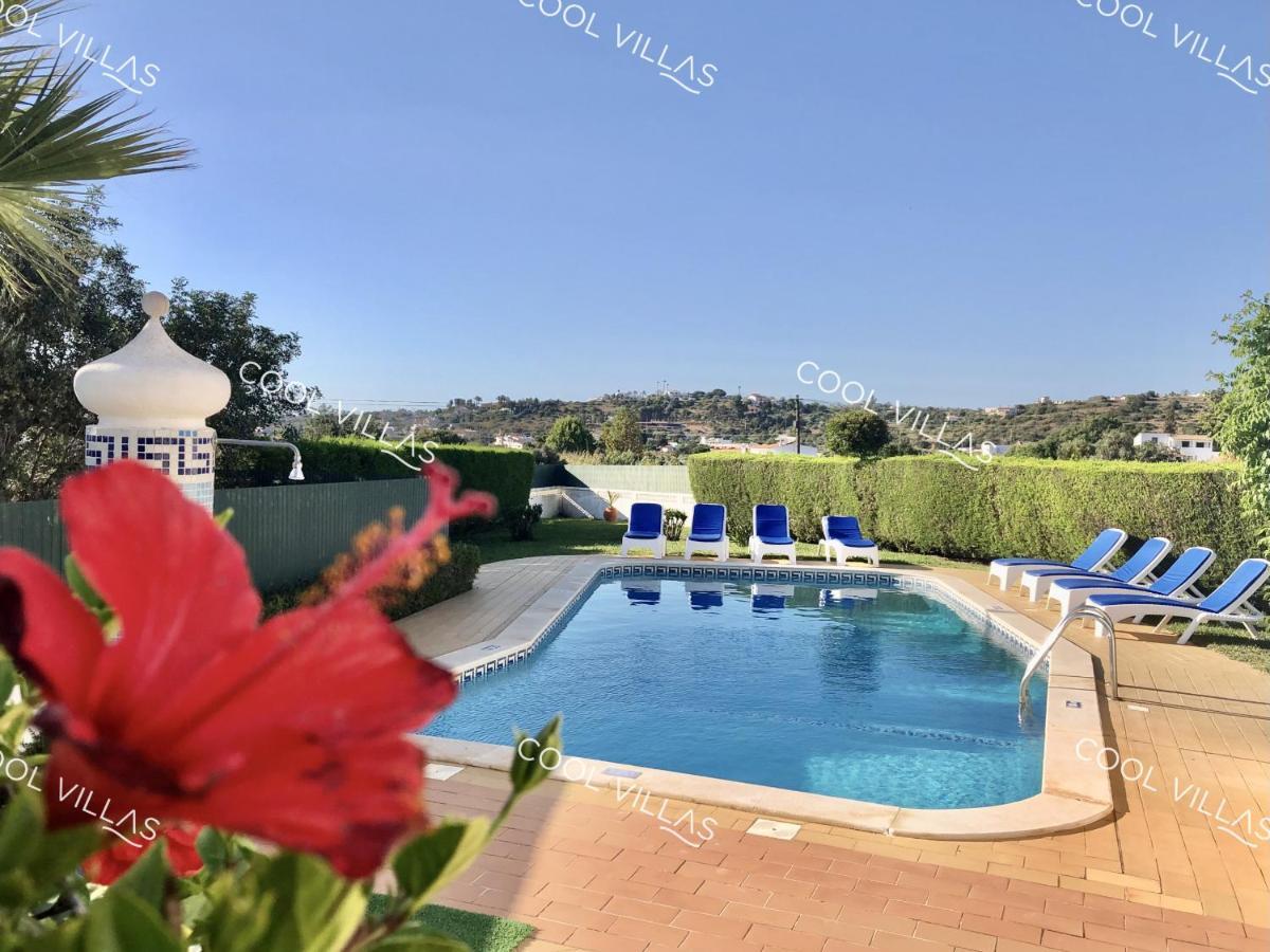 Lilac - Walking Distance To Villa