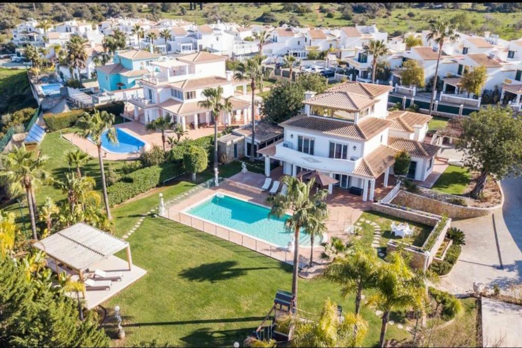 Luxury / Pool, Gym ,cinema Villa Albufeira
