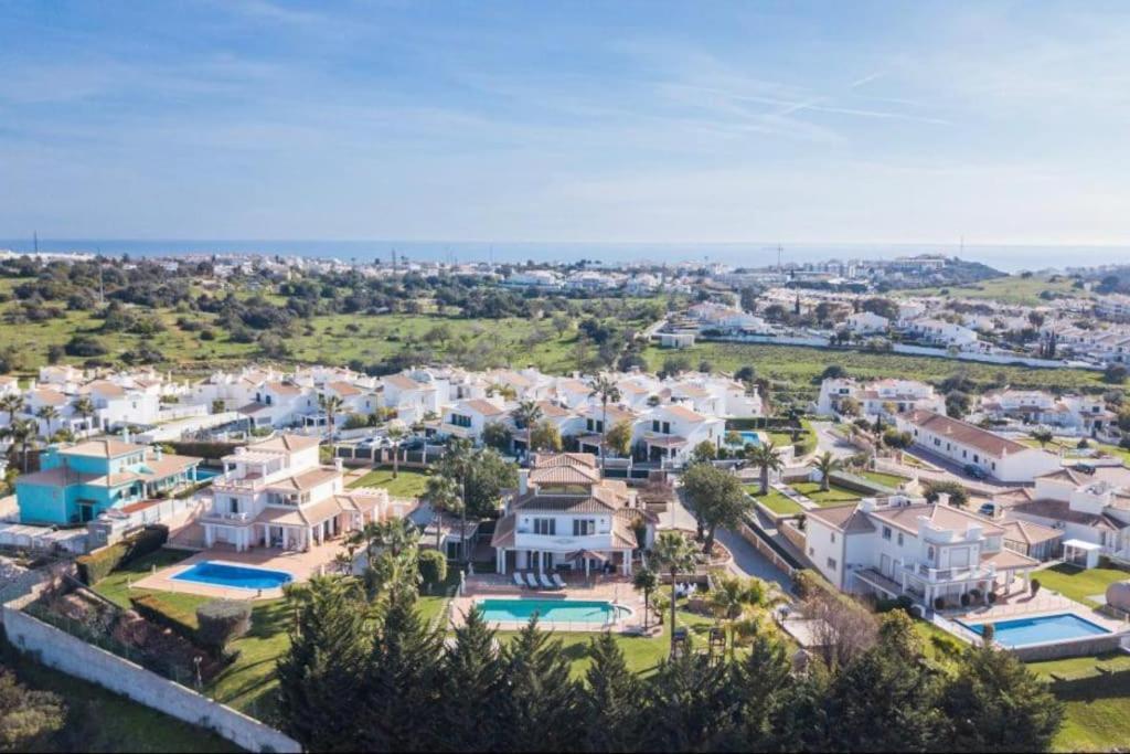 Luxury / Pool, Gym ,cinema Villa Albufeira
