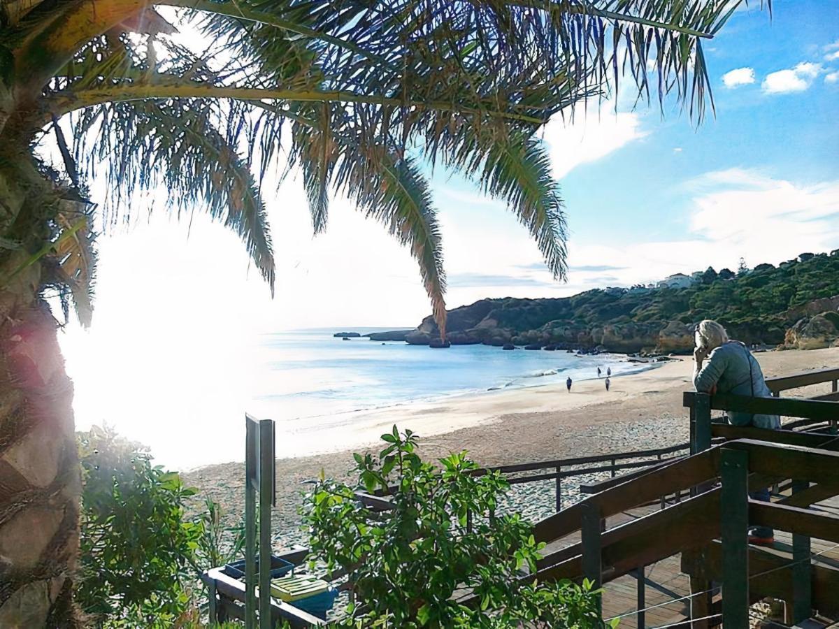 Villa 81 Amazing In A Fantastic Location On Oura Albufeira