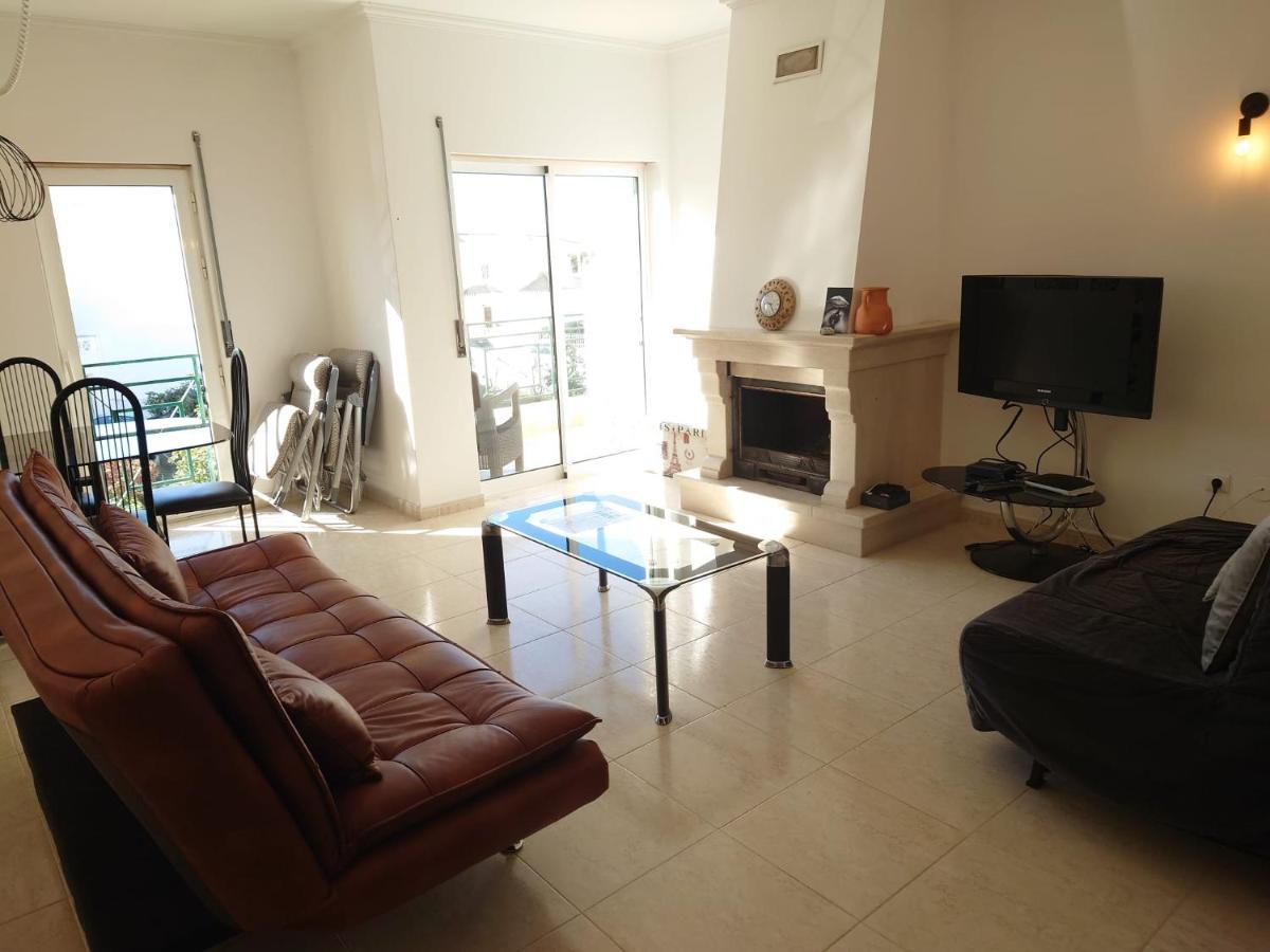 Mimosas Apartment *