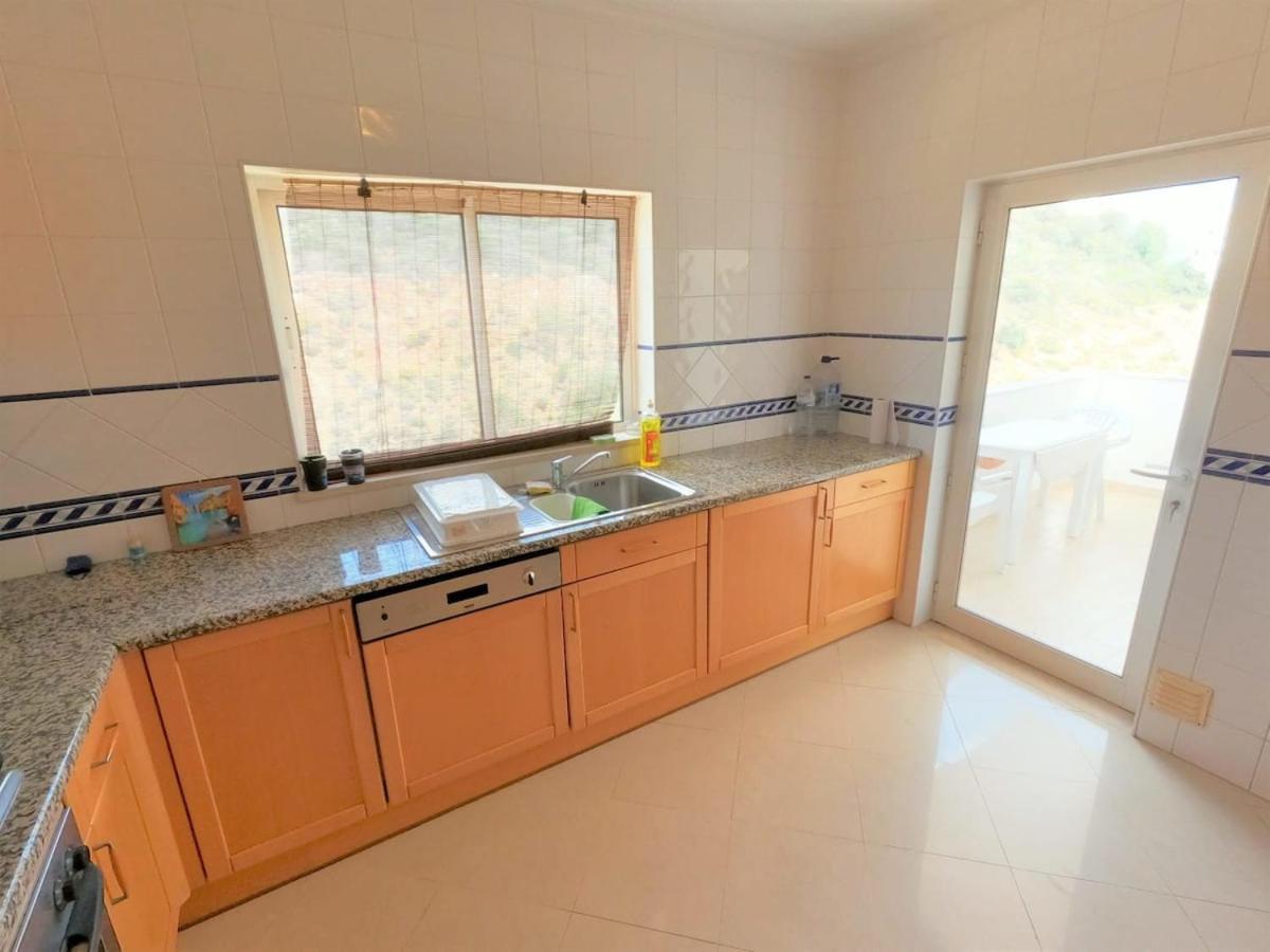 Algarve Modern T1 With Balcony In Albufeira