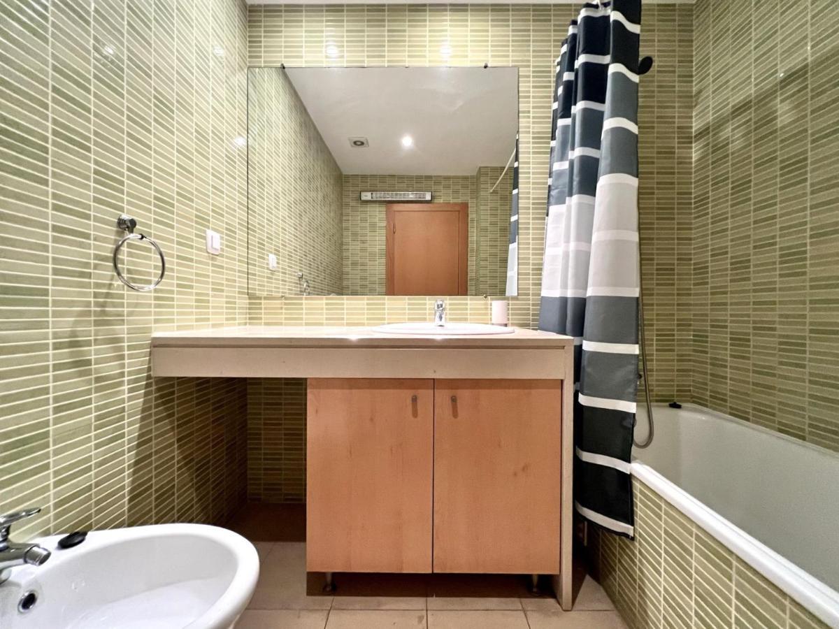 Modern 4 With Pool By Homing *