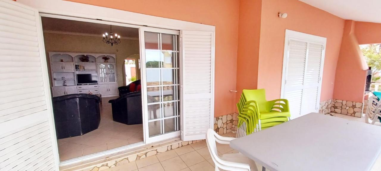 Paraiso Spacious And Central To Enjoy Best Beaches Ac Wifi Garden Pool Villa Albufeira