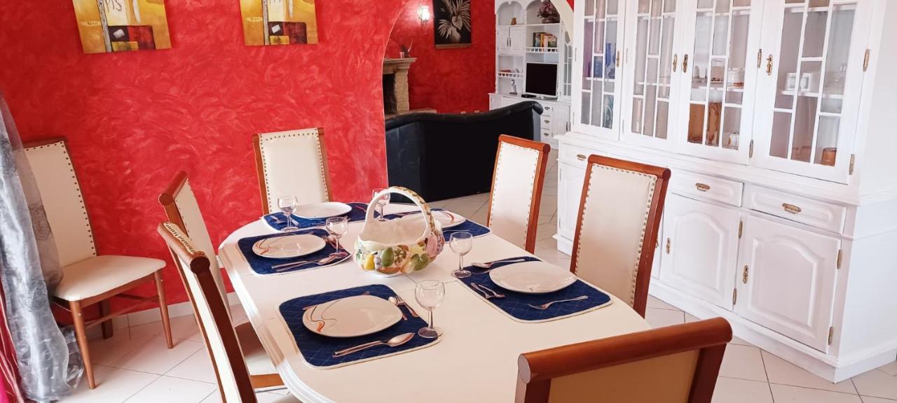 Paraiso Spacious And Central To Enjoy Best Beaches Ac Wifi Garden Pool Albufeira