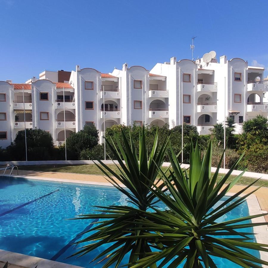 Spacious Comfort 1 Bedroom With Pool 300m From The * Albufeira