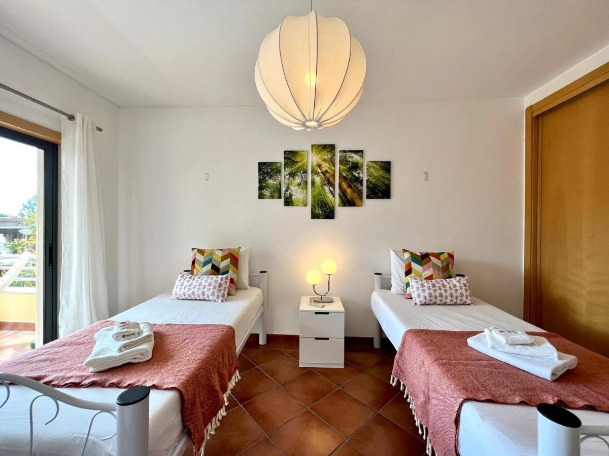 Experience With Pool By Homing Apartment Albufeira