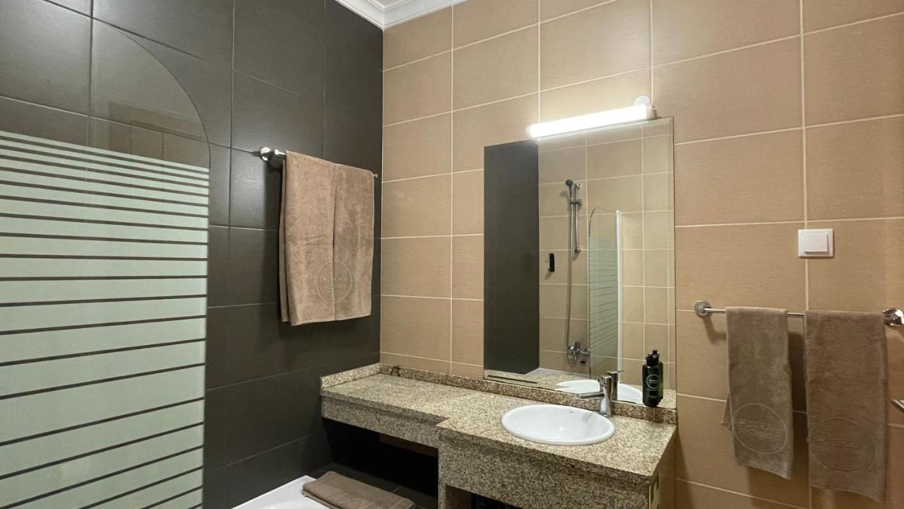 Oura Oasis B By Check-in Portugal Albufeira