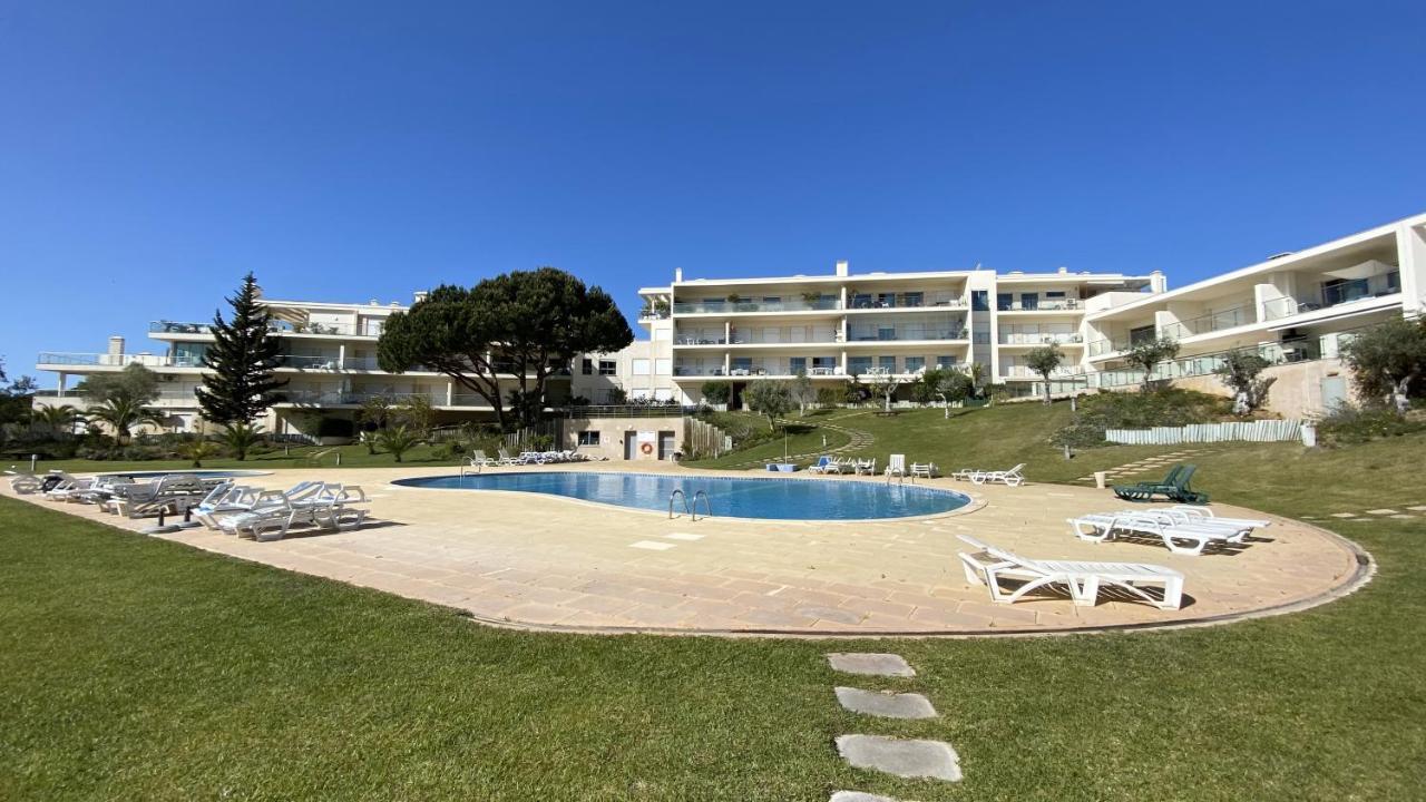 A 1km De La Plage, Avec Piscine A Apartment